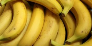 Banana não de ser embalada com embalagem a vácuo Banana não de ser embalada com embalagem a vácuo
